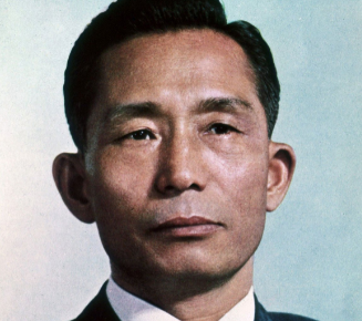 朴正熙为什么又叫高木正雄？这个名字是怎么来的？