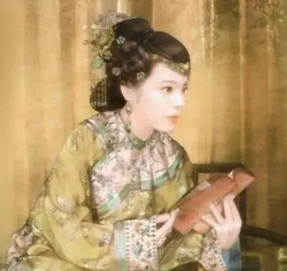  吴藻的婚姻生活如何？她的丈夫是谁？