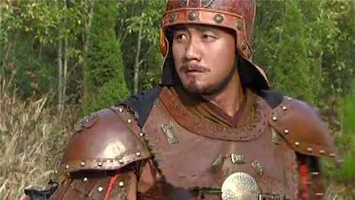 朱元璋出一个上联：老子天下第一，大臣对出下联，使他感到不悦