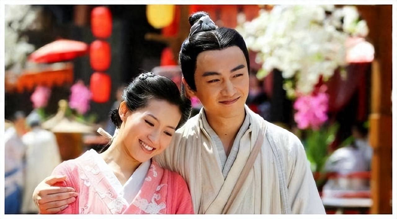 为什么说西汉实际上在汉元帝时期就已衰落？汉元帝在位期间究竟发生了什么？
