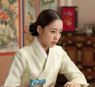  贞熹王后的两个儿子是谁？他们最后都做了什么？
