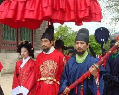  朝鲜世祖的继承者是谁？他传位给谁了？