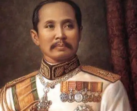 朱拉隆功多少个儿子？教育与成长是什么样的？