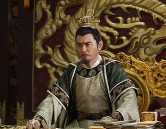 朱温有哪些背叛行为？他做了什么？