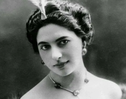 双面间谍玛塔哈丽的结局是什么？她是怎么死的？