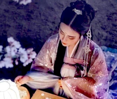  赵诗秀是什么样的人？是男是女？
