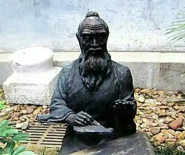 吴文英词作的主要特点是什么？如何赏析？