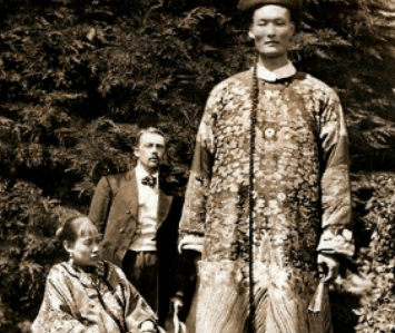 清朝第一巨人詹世钗是个怎样的人？他有哪些成就吗？