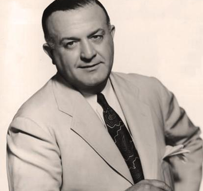 格罗菲的家庭背景如何？家族身份怎样？