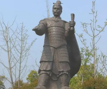 吴国霸主是阖闾还是夫差？阖闾和夫差谁更厉害？