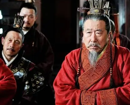 鲁孝公和鲁隐公的关系是什么？两人是不是兄弟？