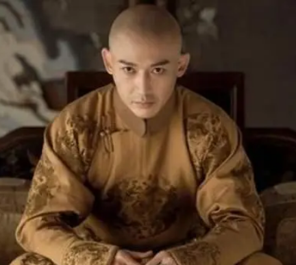  乾隆和令妃合葬的原因是什么？为什么这么做？