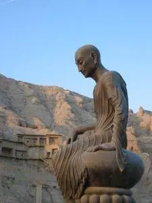 法显和鸠摩罗什认识吗？两人相识在什么地方？