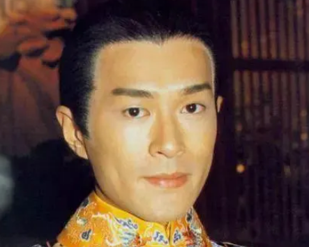  天下第一奇士指的是谁？为什么是曾静？