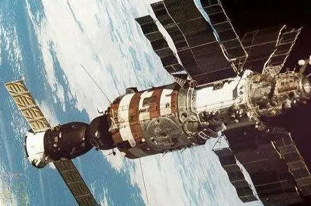 第一座空间站：“礼炮”一号，发射成功有什么意义存在？