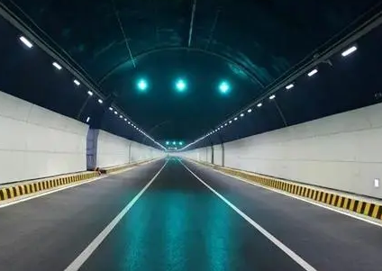 最长的海底隧道全场多少？技术特点是什么？