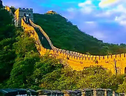最长的城墙及建筑物叫什么？修建于什么时期？