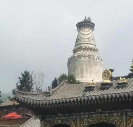 最大的佛教建筑群在什么地方？建筑风格是什么样的？