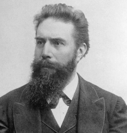 世界上最早获得诺贝尔物理学奖的科学家是谁？他发现了什么？