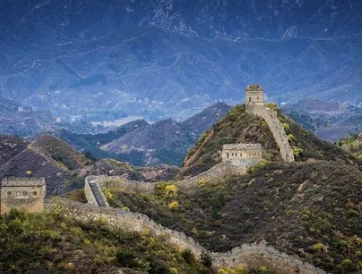 世界最长的城墙是中国万里长城吗？有多长？