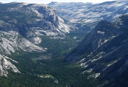 世界最长的山脉有多长？地理位置在什么地方？