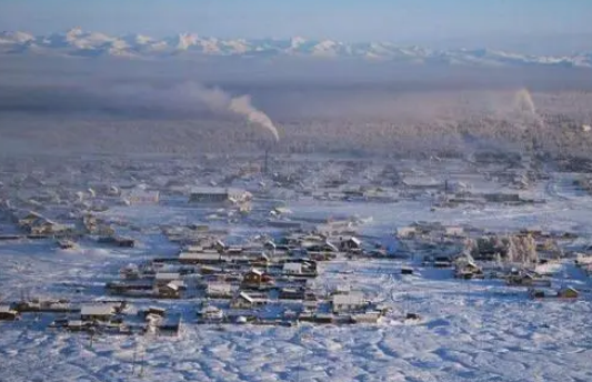 世界年温差最大的地点在哪？温差有多大？