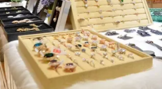 亚洲最大的小商品批发基地是哪里？有什么影响？