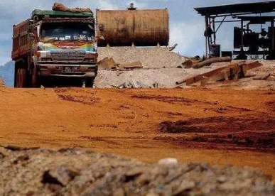 铝土储量最多的国家是几内亚吗？其次是哪些国家？