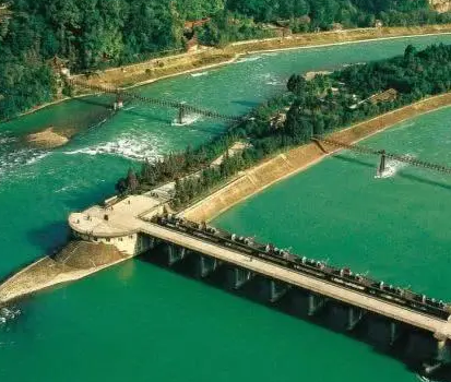 中国古代的四大工程是哪些？修建于什么时期？